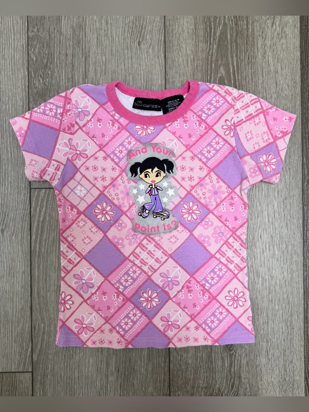 NO BOUNDARIES Y2K GRAPHIC TEE PINK PATCHWORK LARGE BABY TEE MCBLING VINTAGE